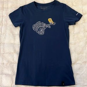 Black diamond cam t shirt